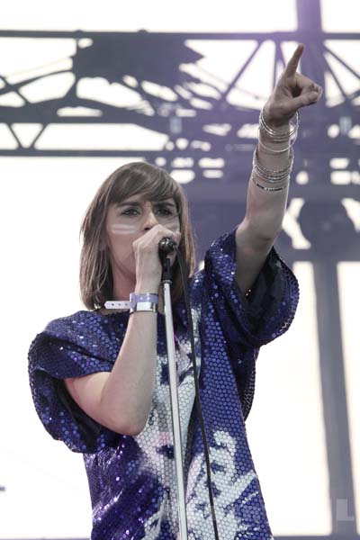 YELLE - 2008-07-16 - LA ROCHELLE - Grande Scene St Jean d'Acre - 